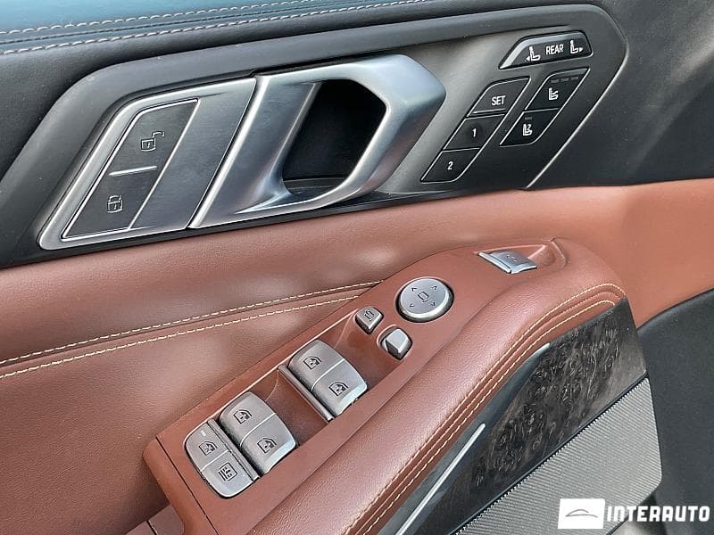 BMW X7 3.0d 2020 — Миниатюра 8
