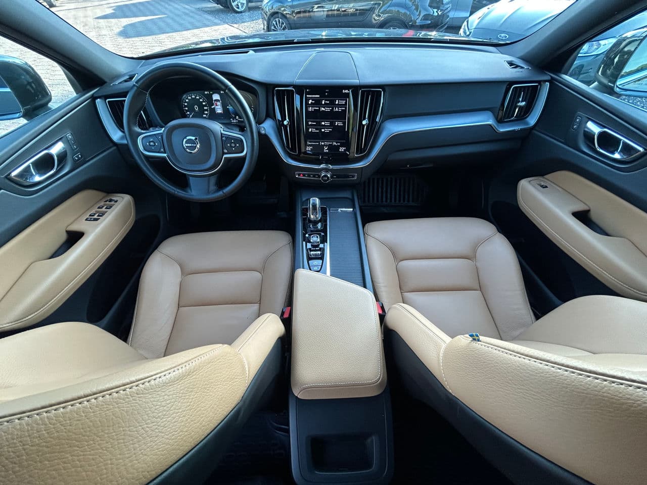 2018 Volvo XC 60 — Miniatură 9
