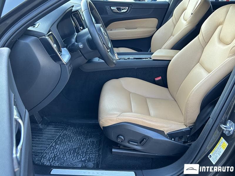 2018 Volvo XC 60 — Miniatură 8
