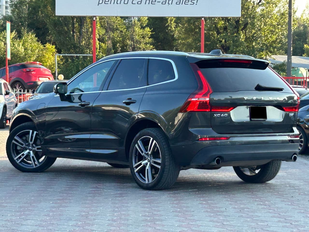 2018 Volvo XC 60 — Miniatură 2