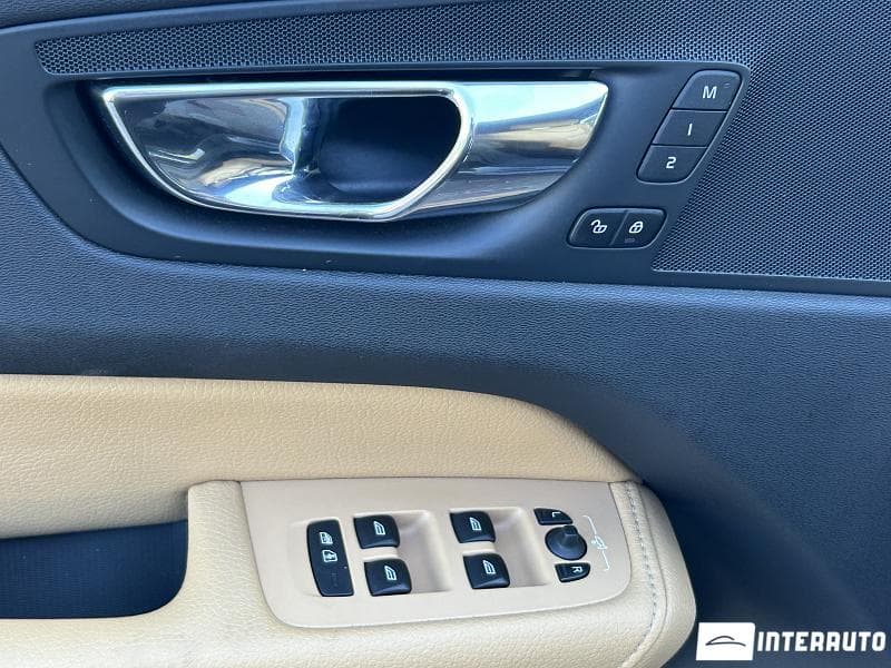 2018 Volvo XC 60 — Miniatură 7