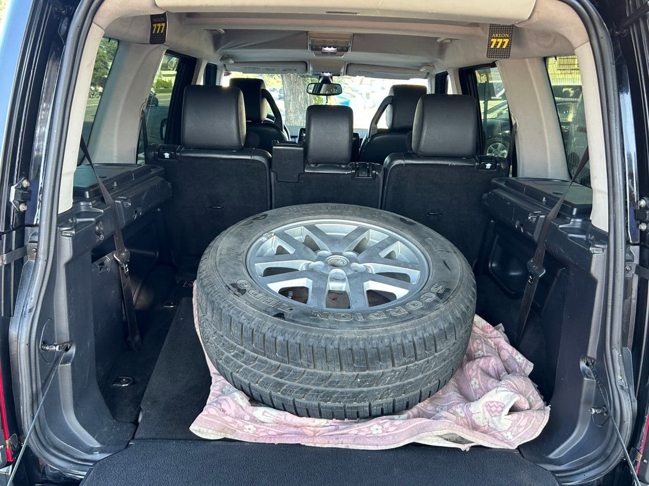 Land Rover Discovery 2006 — Миниатюра 18
