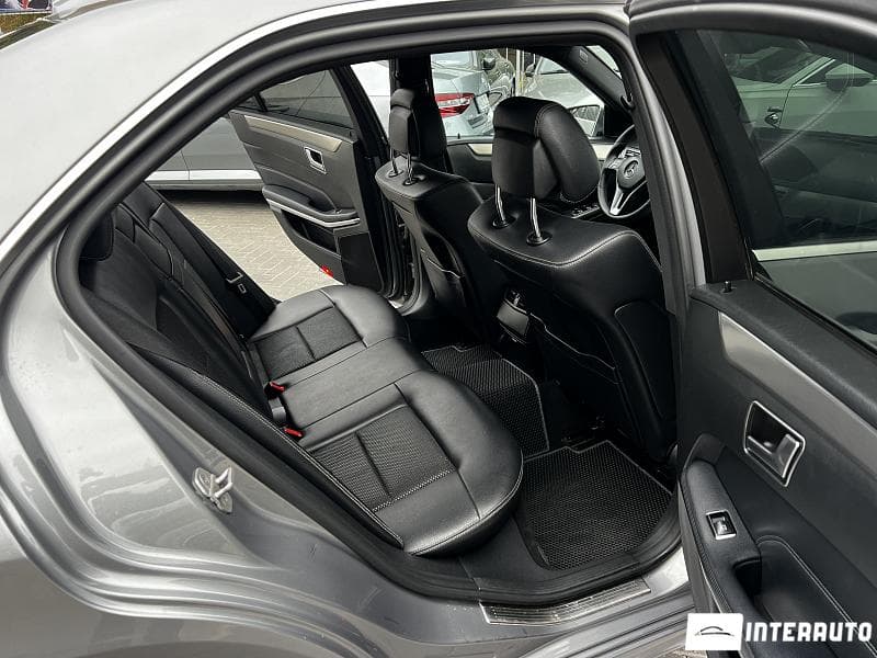 2014 Mercedes E 200 — Miniatură 17