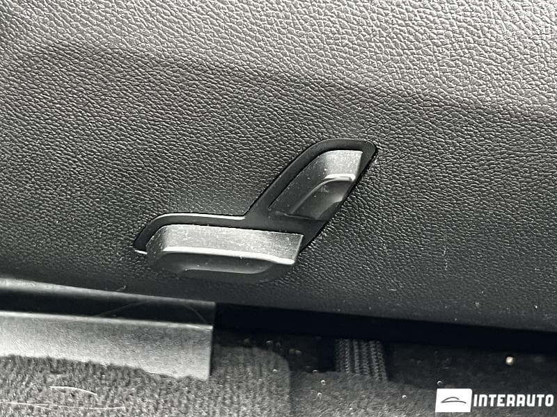 2014 Mercedes E 200 — Miniatură 14