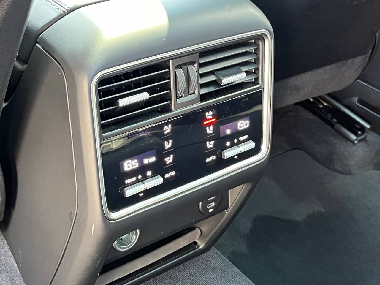 2022 Porsche Cayenne E-Hybrid Coupe — Miniatură 18
