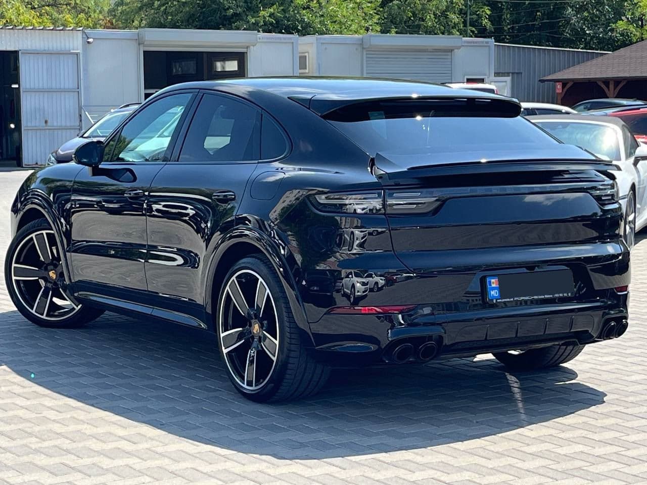 2022 Porsche Cayenne E-Hybrid Coupe — Miniatură 2