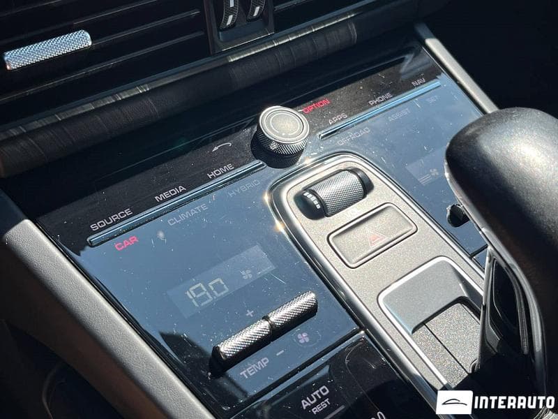 2022 Porsche Cayenne E-Hybrid Coupe — Miniatură 13