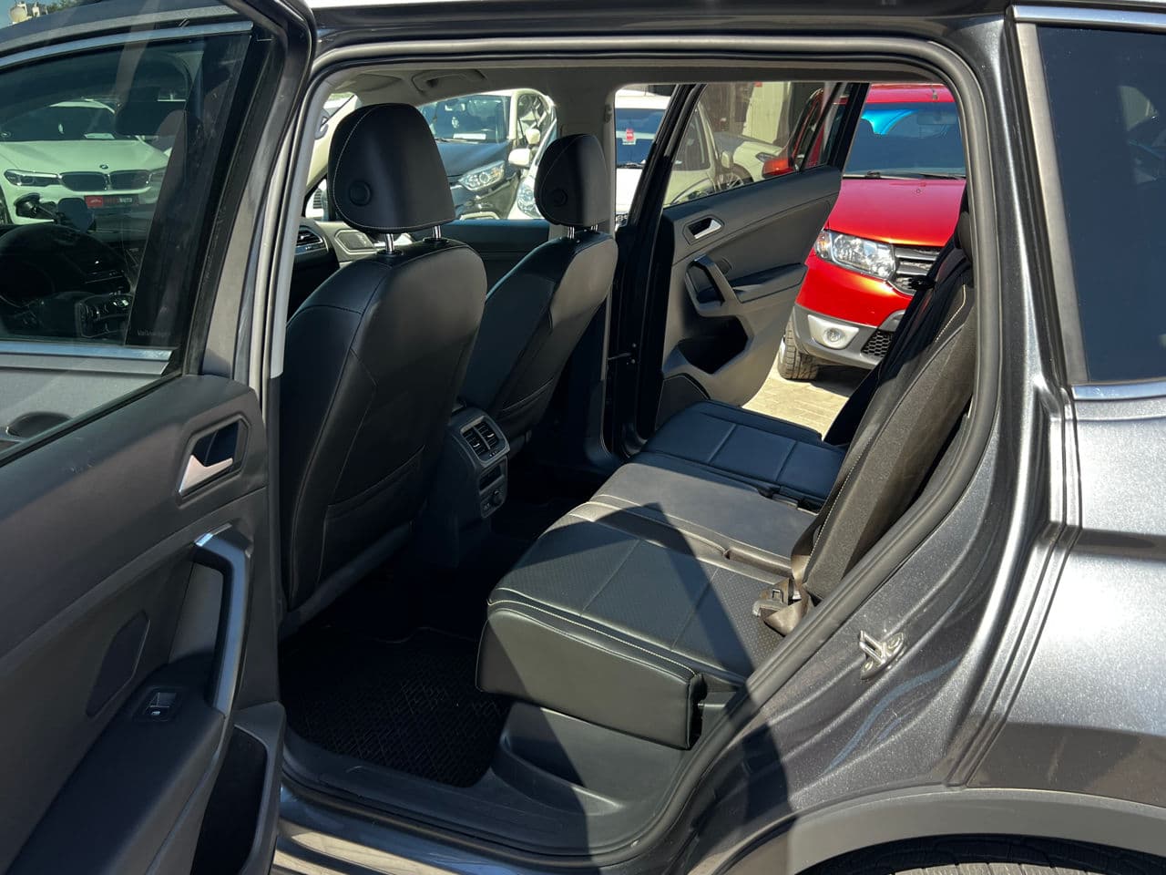 2021 Volkswagen Tiguan — Miniatură 17