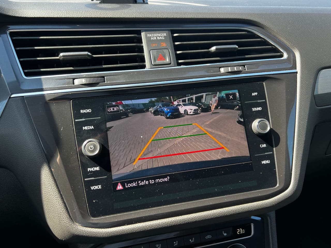 2021 Volkswagen Tiguan — Miniatură 10
