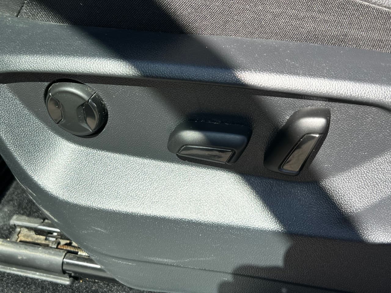 2021 Volkswagen Tiguan — Miniatură 14