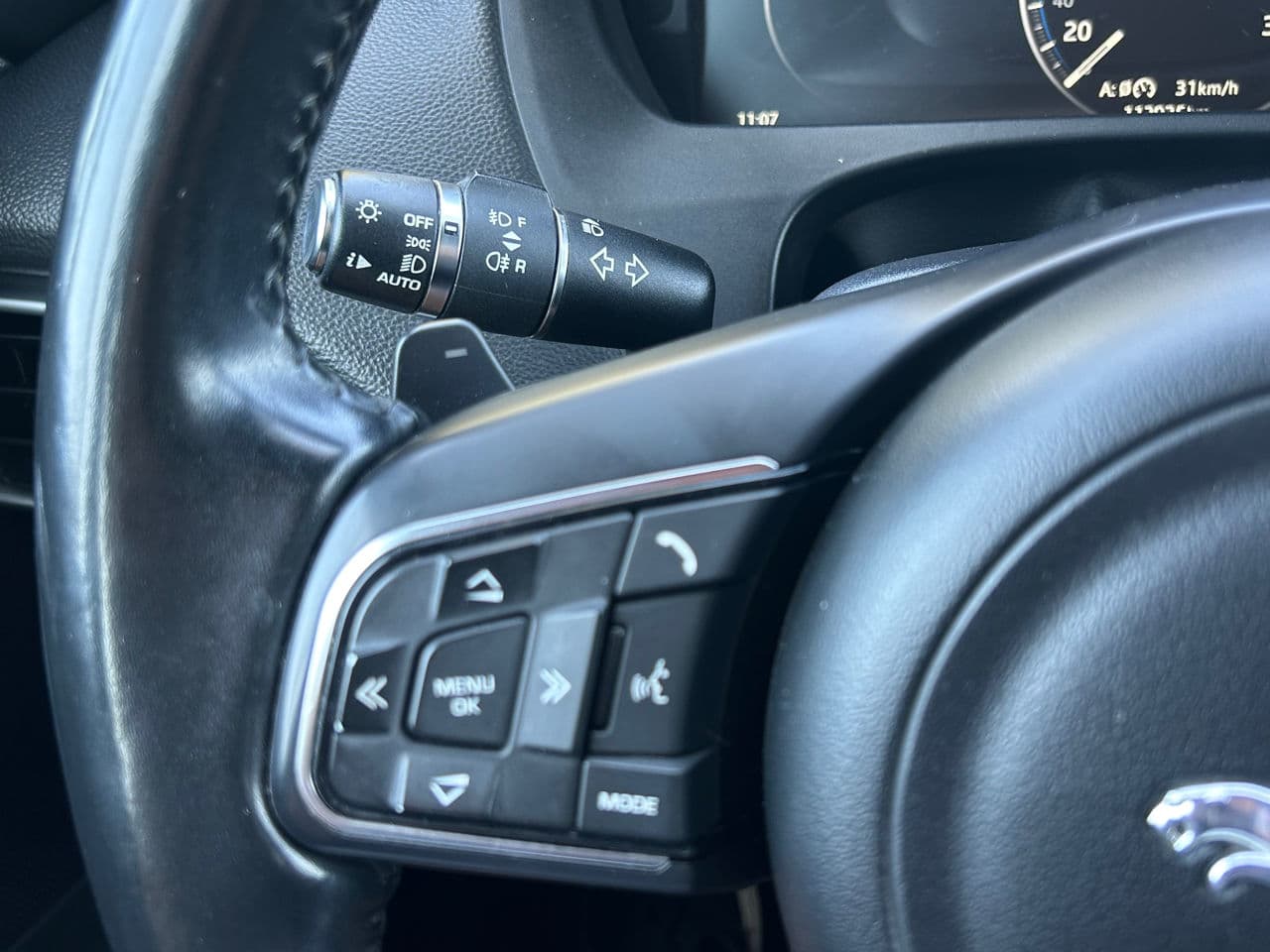 2017 Jaguar F-Pace — Miniatură 9