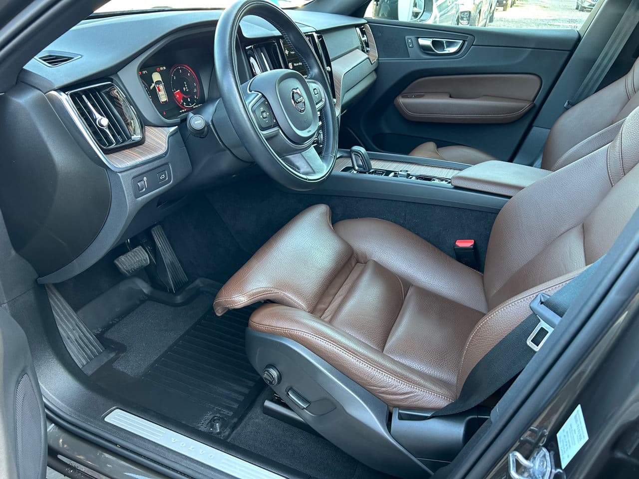 2020 Volvo XC 60 — Miniatură 6