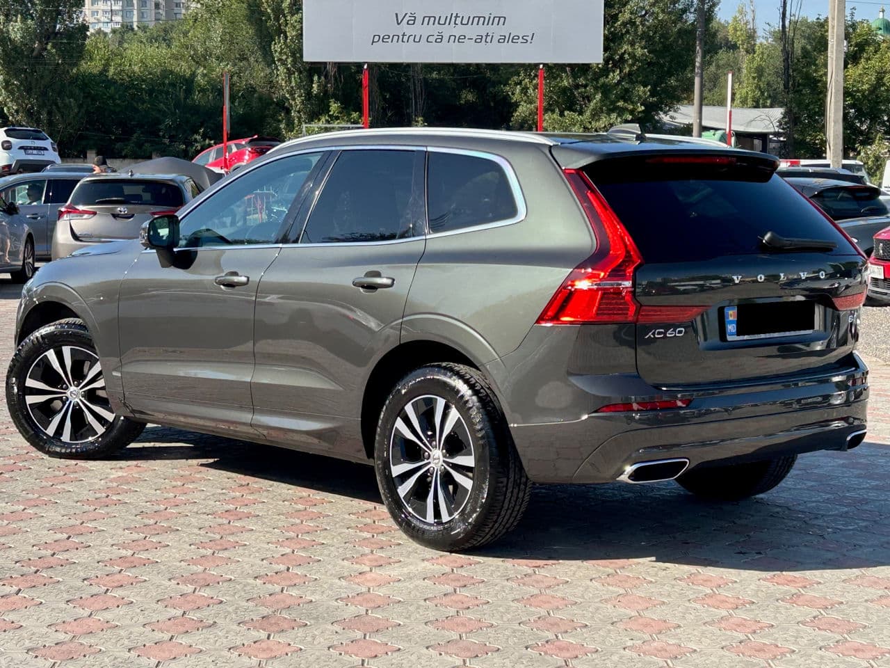 2020 Volvo XC 60 — Miniatură 2