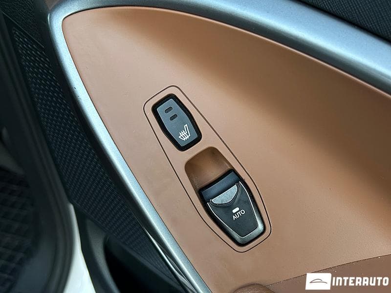 Hyundai Santa Fe 2017 — Миниатюра 17