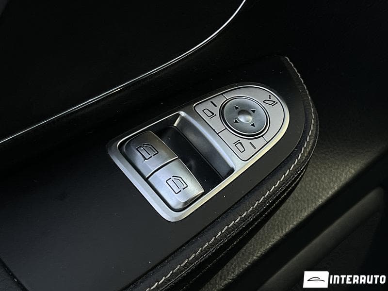 2015 Mercedes V 250 — Miniatură 20