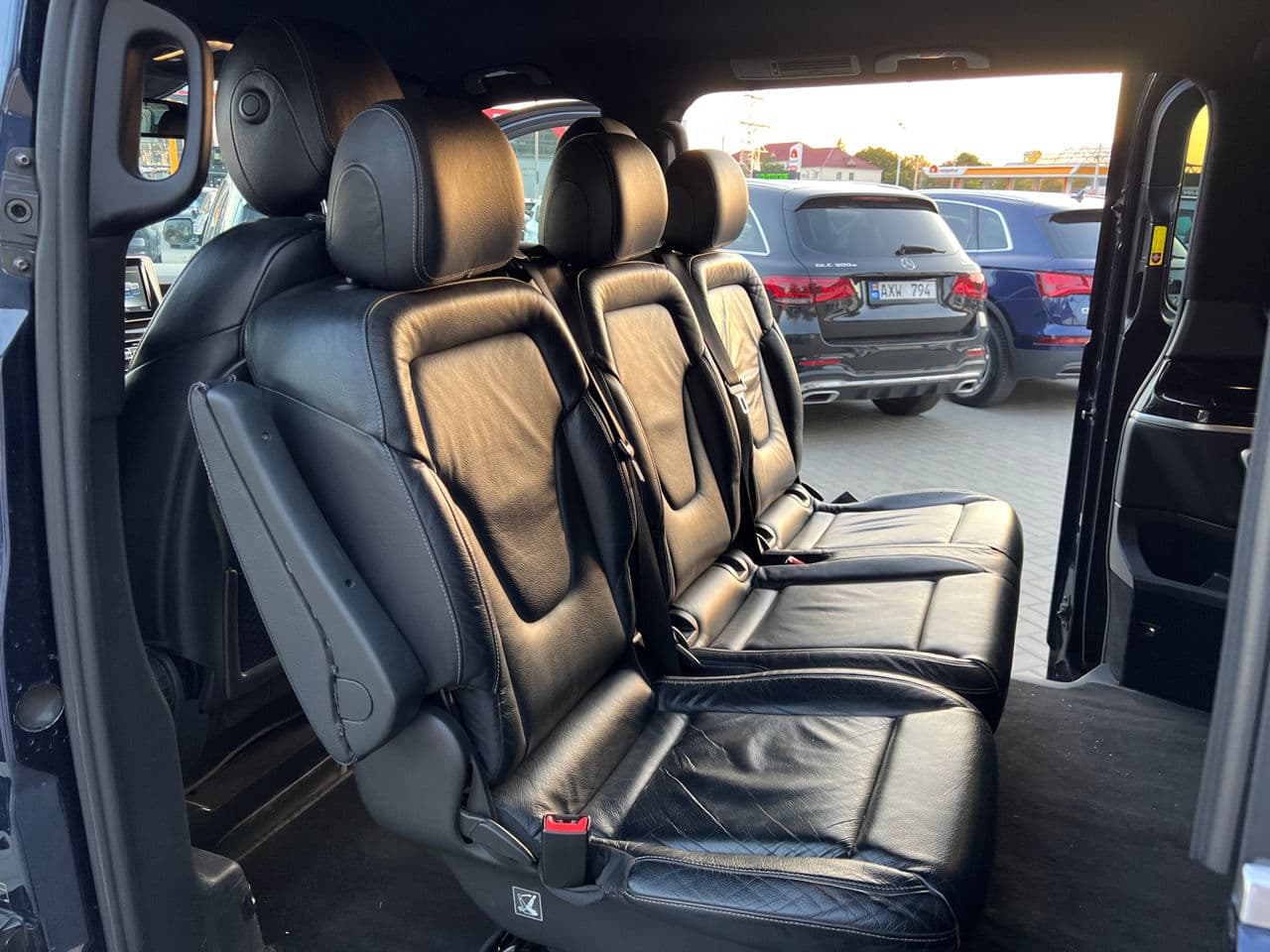 2015 Mercedes V 250 — Miniatură 16