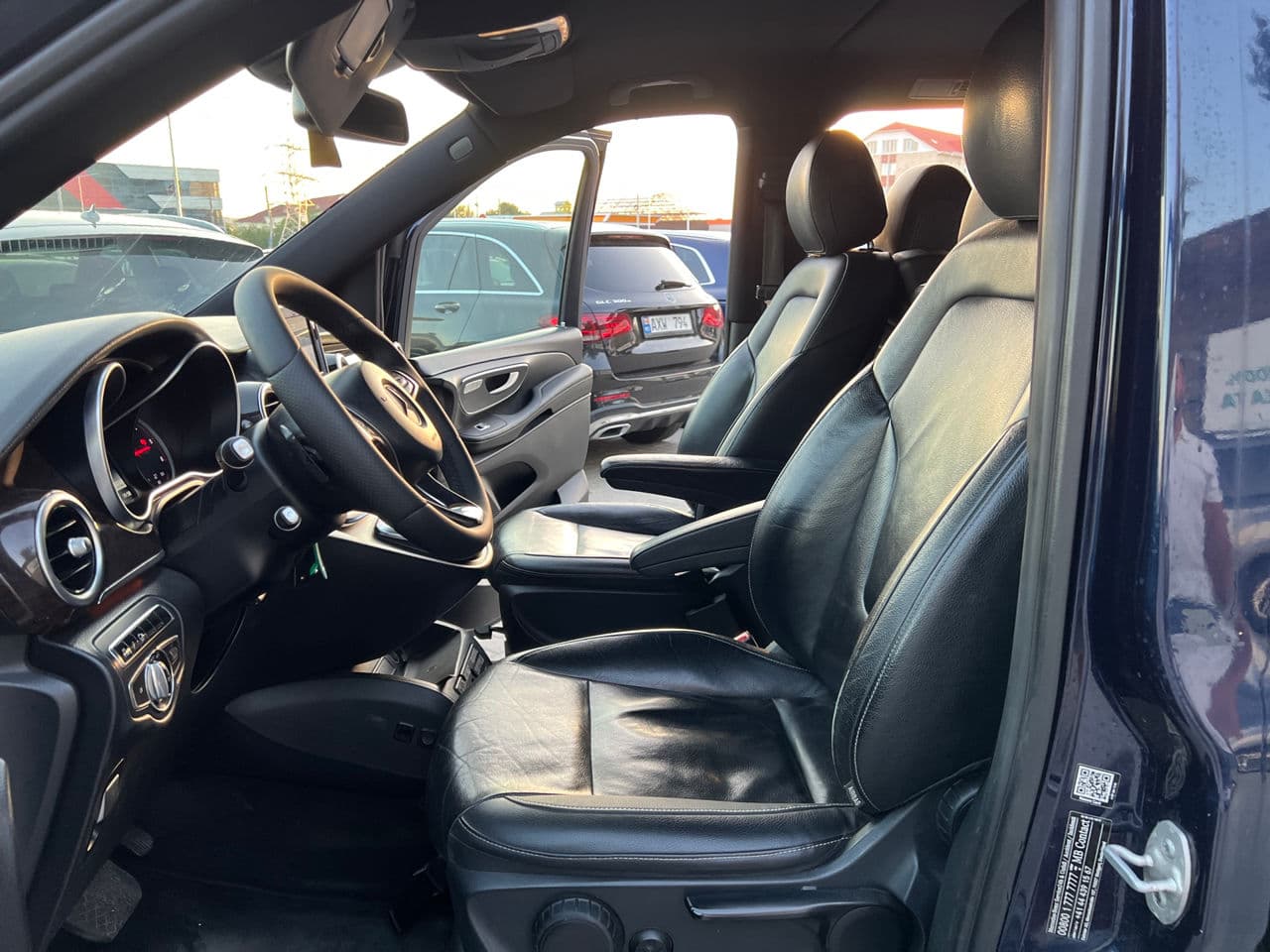 2015 Mercedes V 250 — Miniatură 5