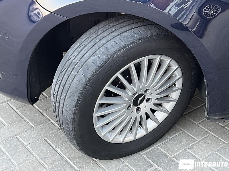 2015 Mercedes V 250 — Miniatură 18