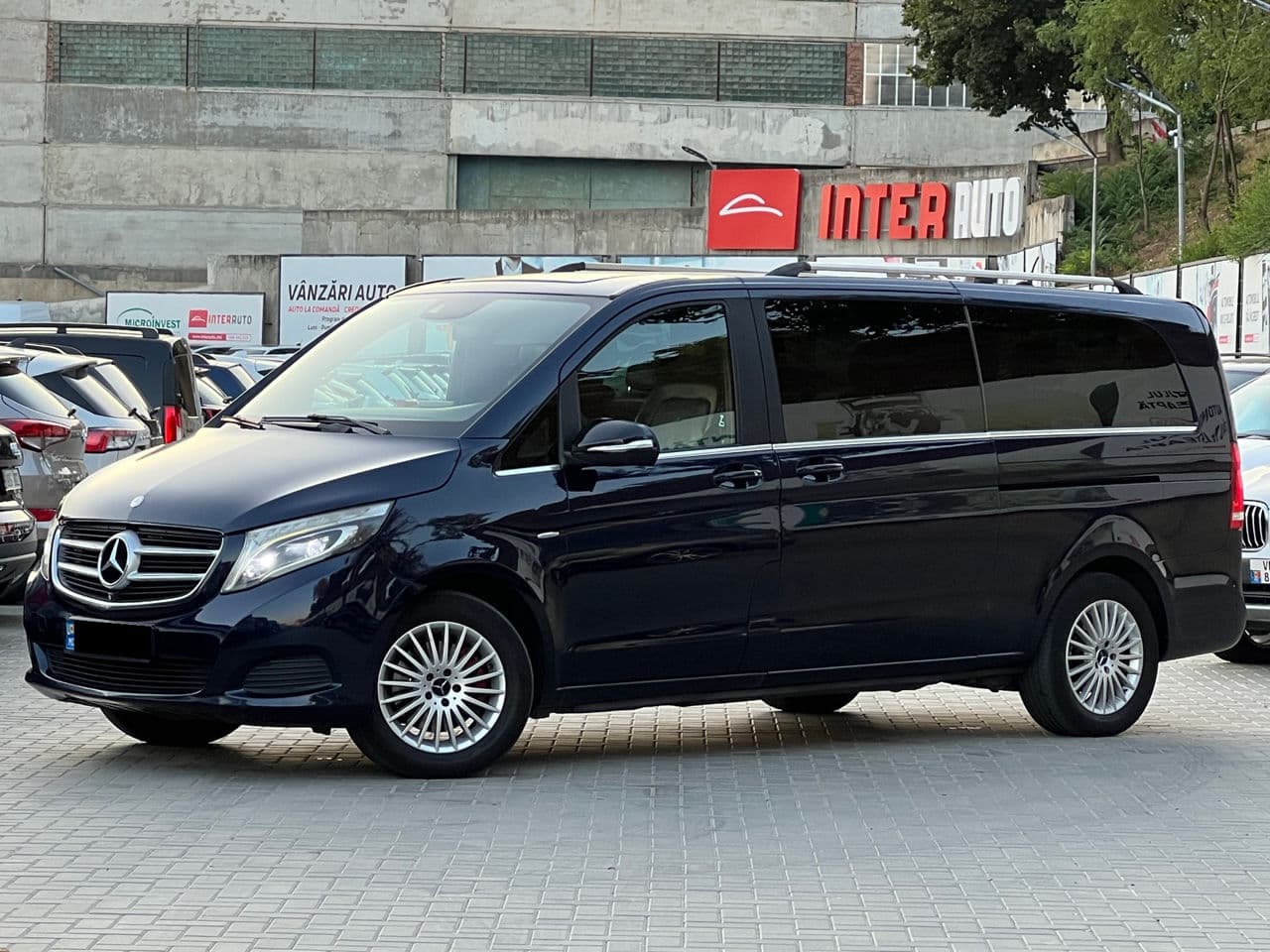 2015 Mercedes V 250 — Miniatură 2