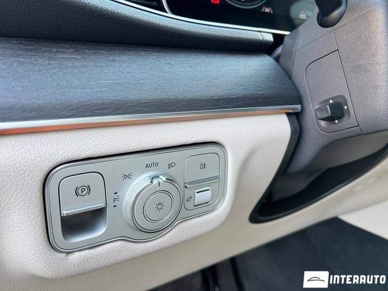 2020 Mercedes GLE 300d — Miniatură 20