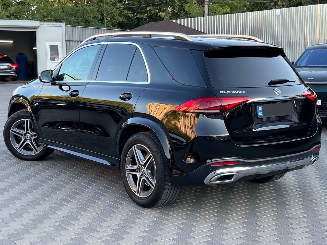 2020 Mercedes GLE 300d — Miniatură 4