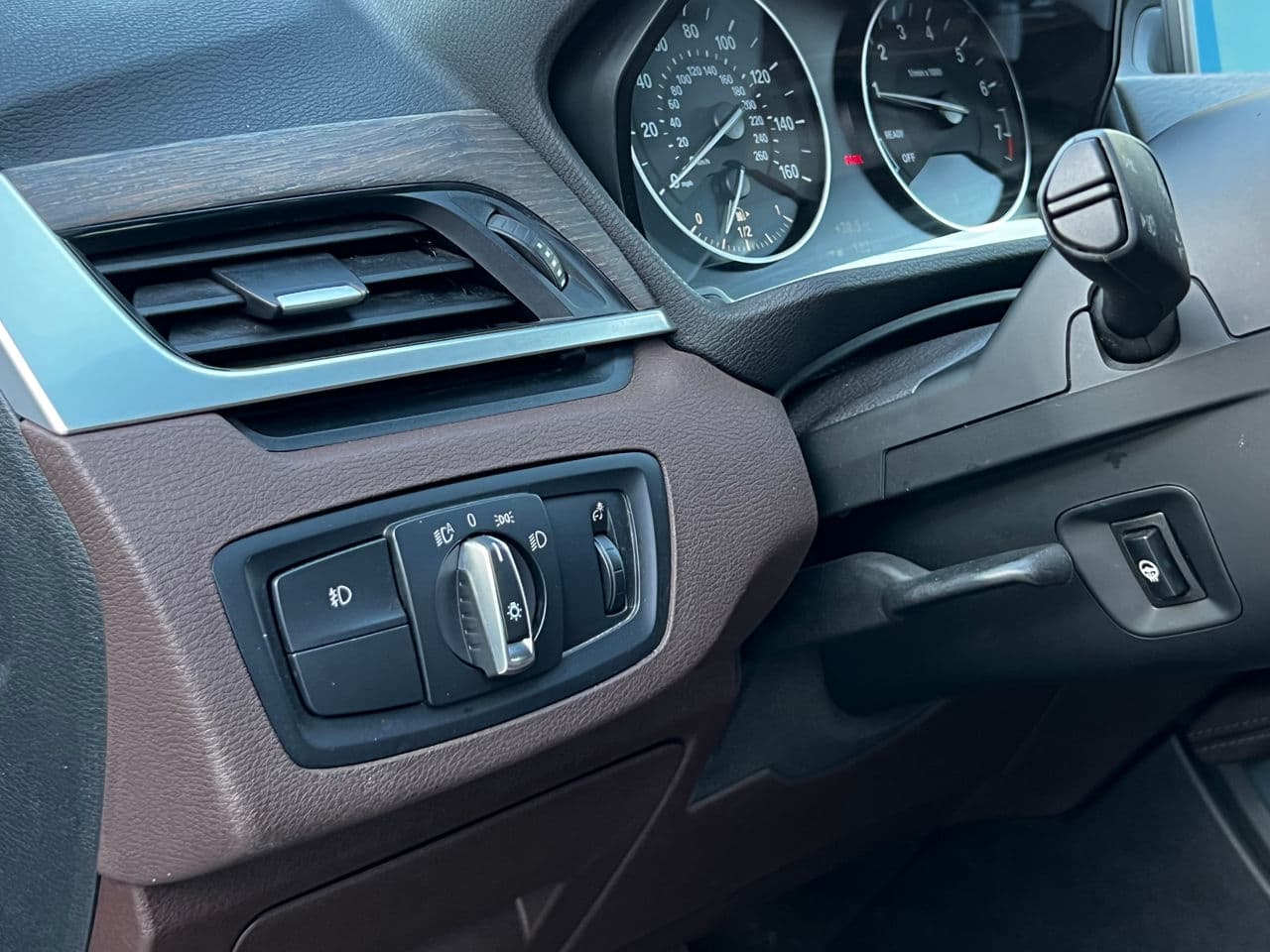 2016 BMW X1 2.8i — Miniatură 12