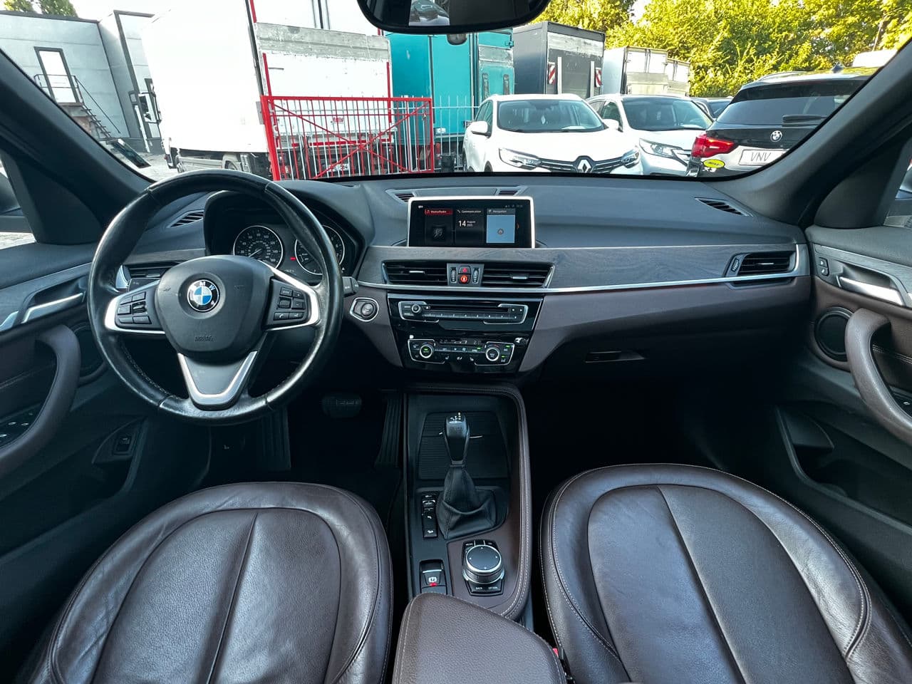 2016 BMW X1 2.8i — Miniatură 11