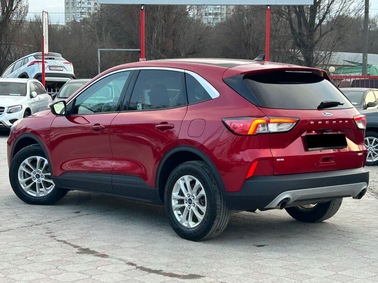 2020 Ford Escape — Miniatură 3