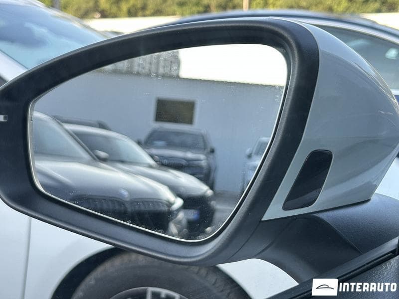 2021 Volkswagen ID.4 Crozz — Miniatură 6