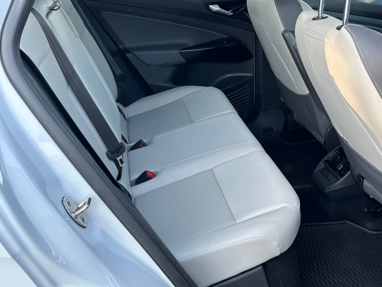 2021 Volkswagen ID.4 Crozz — Miniatură 18