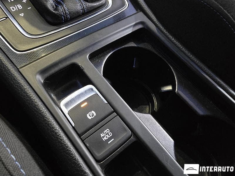2014 Volkswagen Golf GTE — Miniatură 12