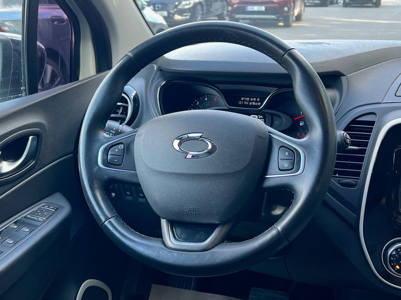 2019 Renault Captur — Miniatură 9