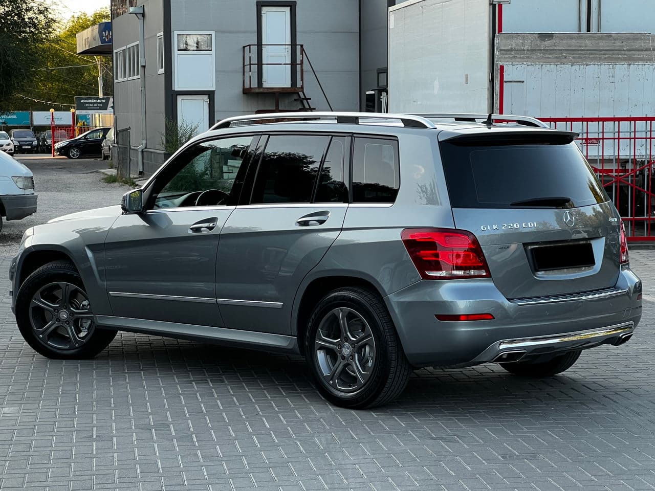 2012 Mercedes GLK 220 — Miniatură 4