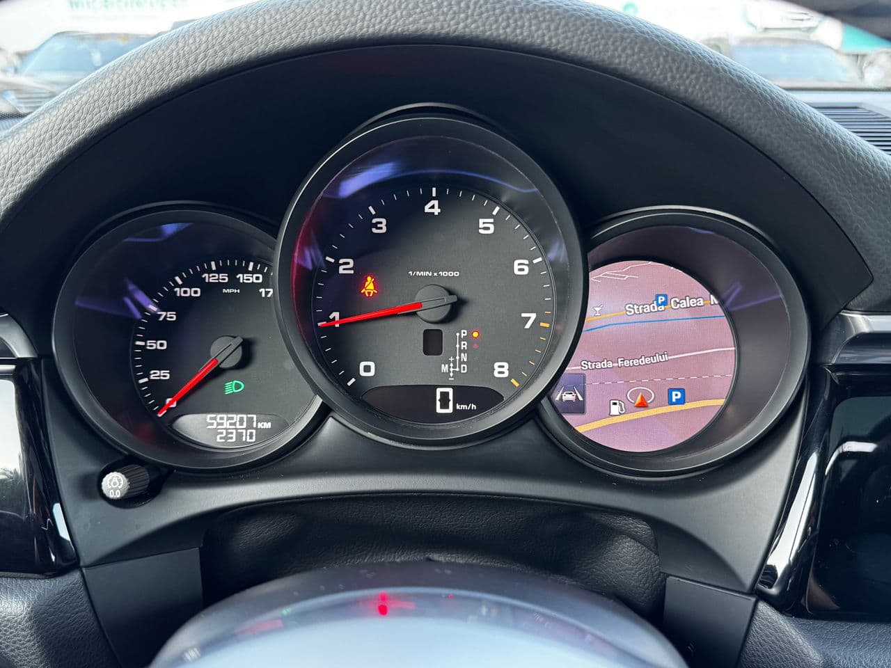 2020 Porsche Macan — Miniatură 11