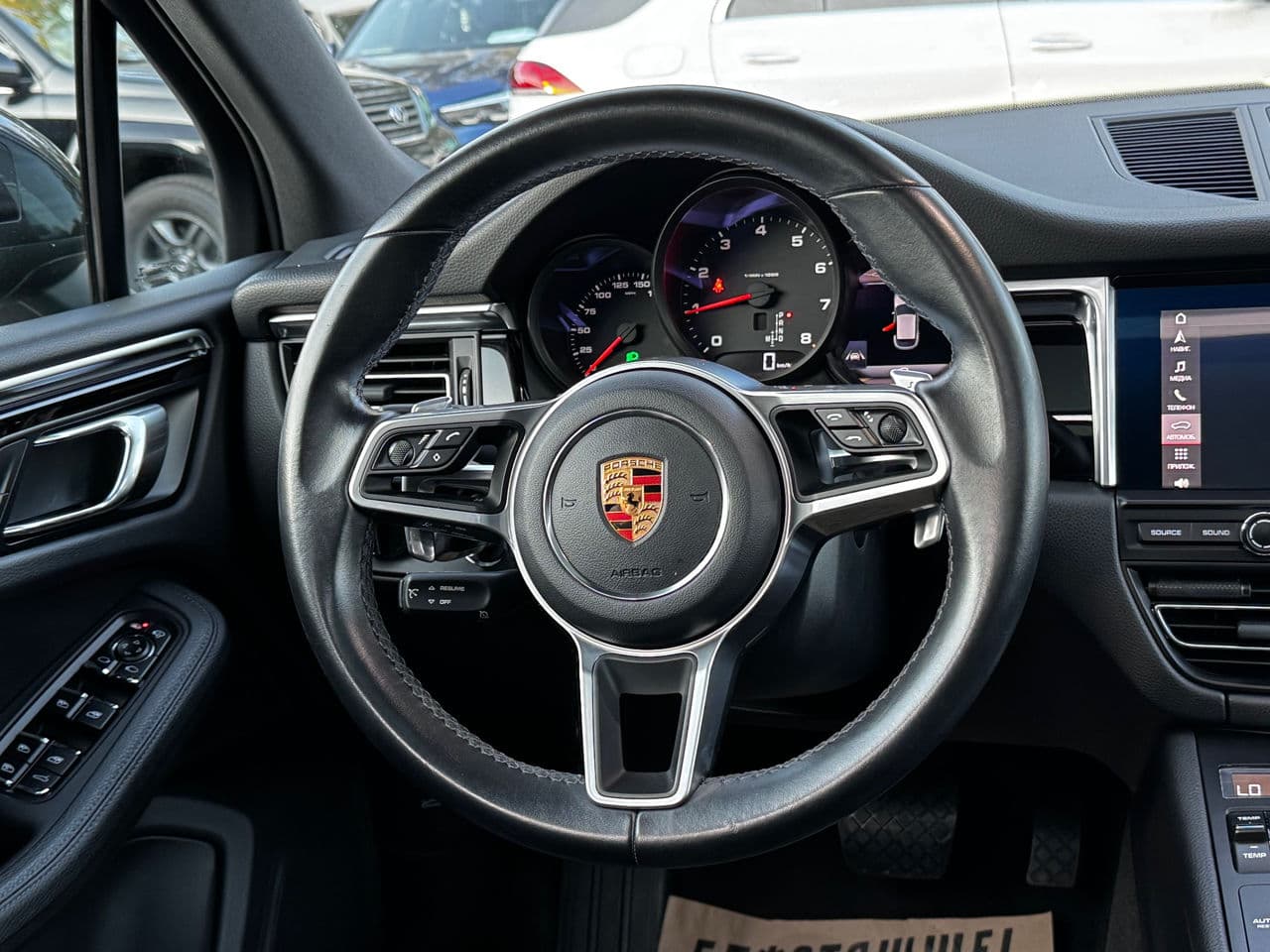 2020 Porsche Macan — Miniatură 12