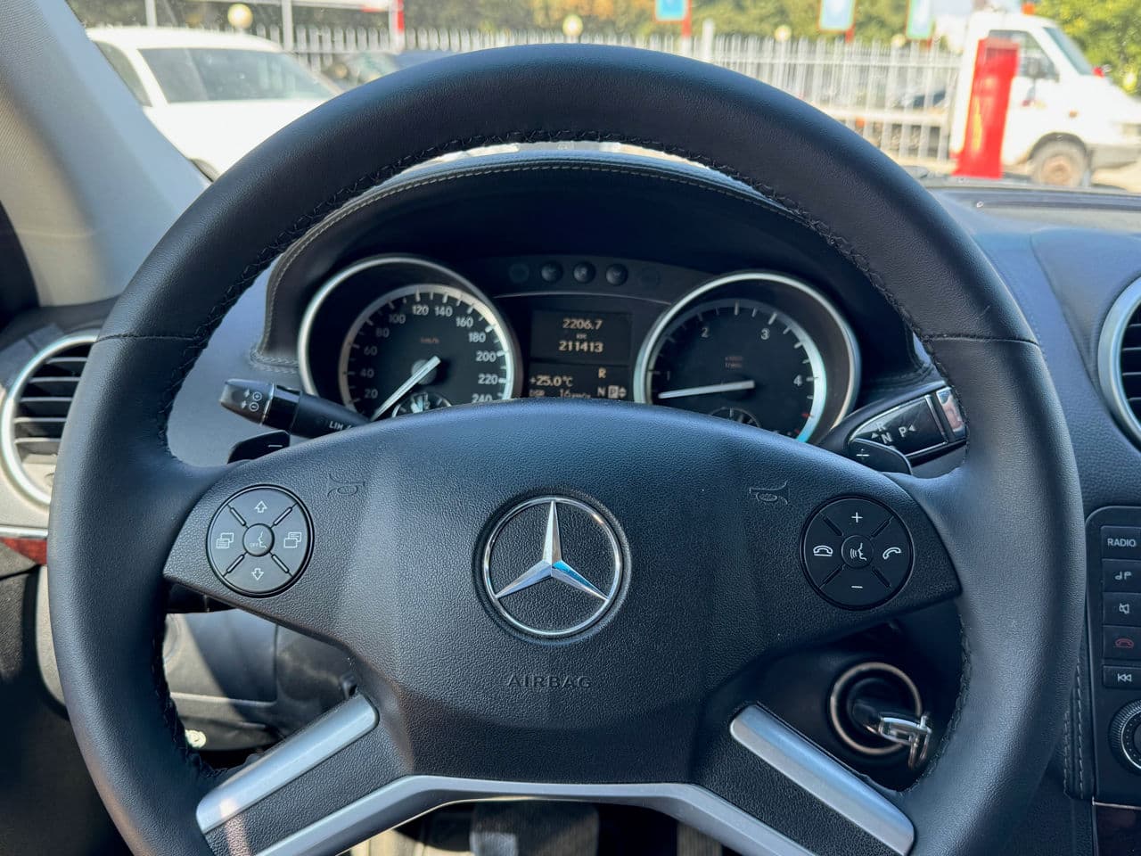 Mercedes GL 350 2010 — Миниатюра 8
