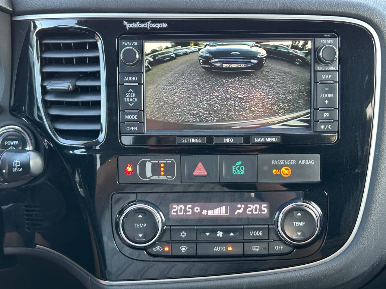 Mitsubishi Outlander 2013 — Миниатюра 17