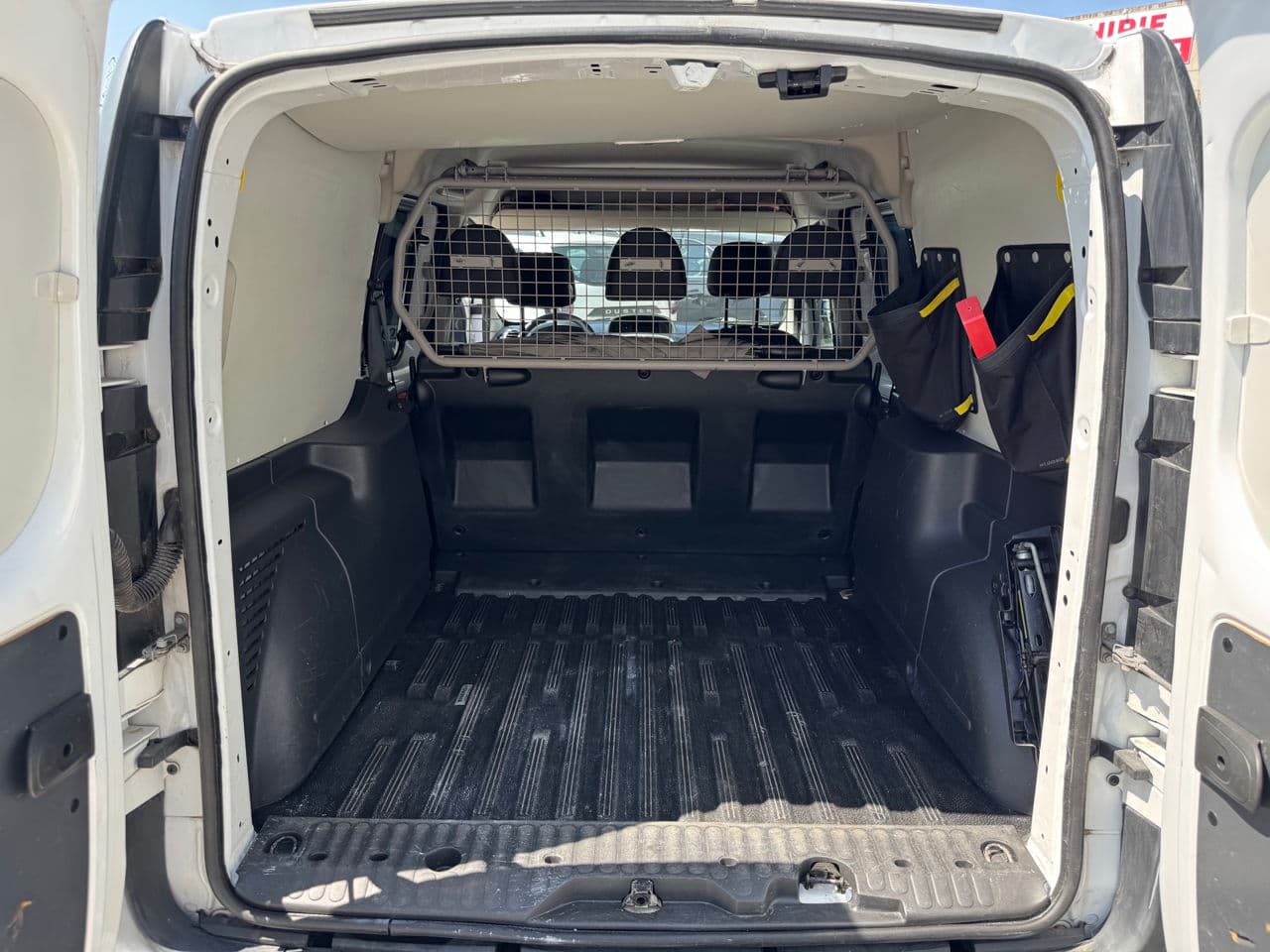 2016 Renault Kangoo — Miniatură 15