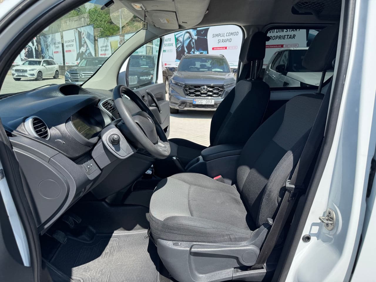 2016 Renault Kangoo — Miniatură 5