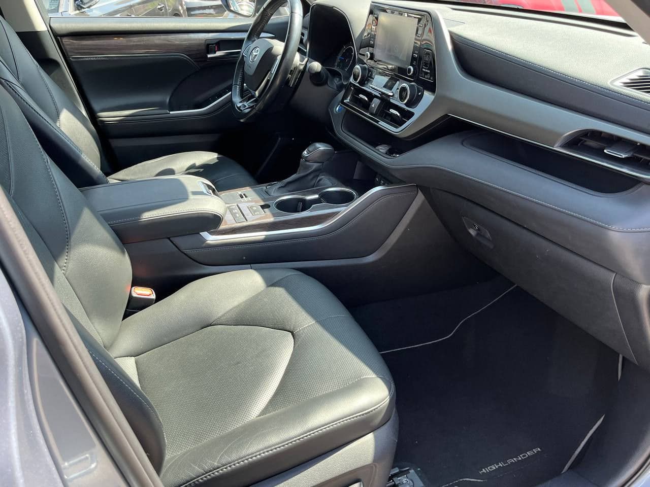 2021 Toyota Highlander — Miniatură 8