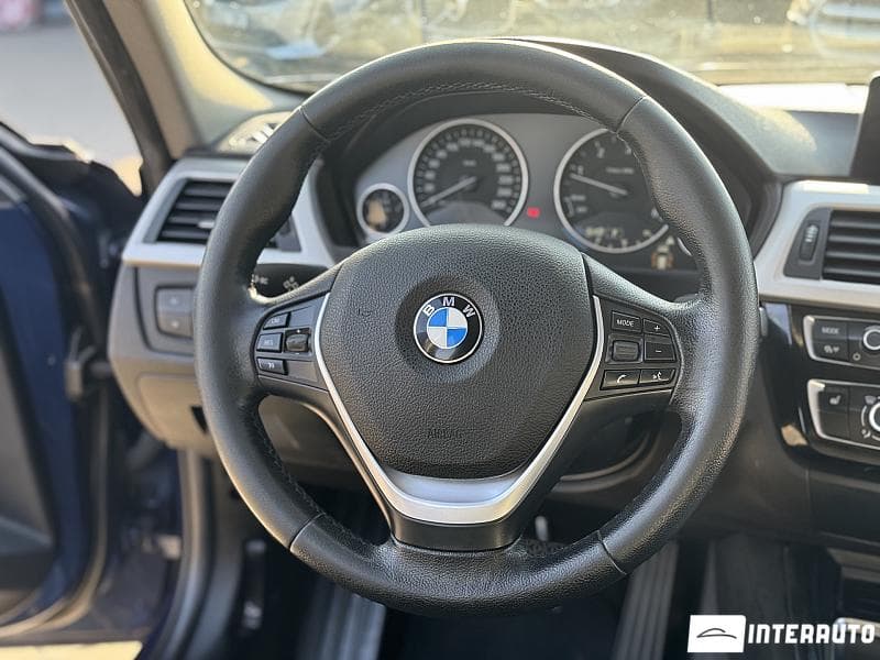 2016 BMW 318 — Miniatură 7