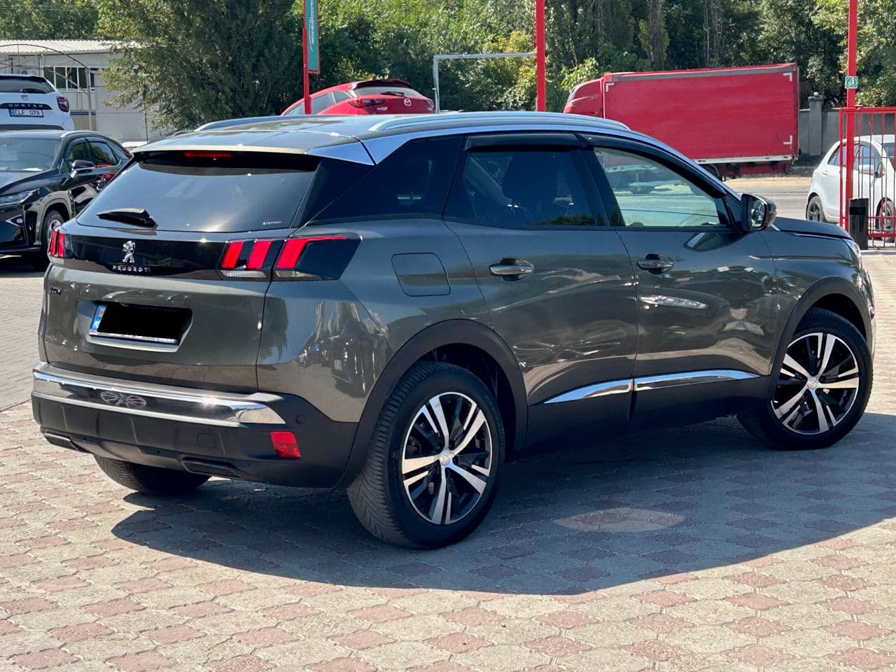 2020 Peugeot 3008 — Miniatură 3