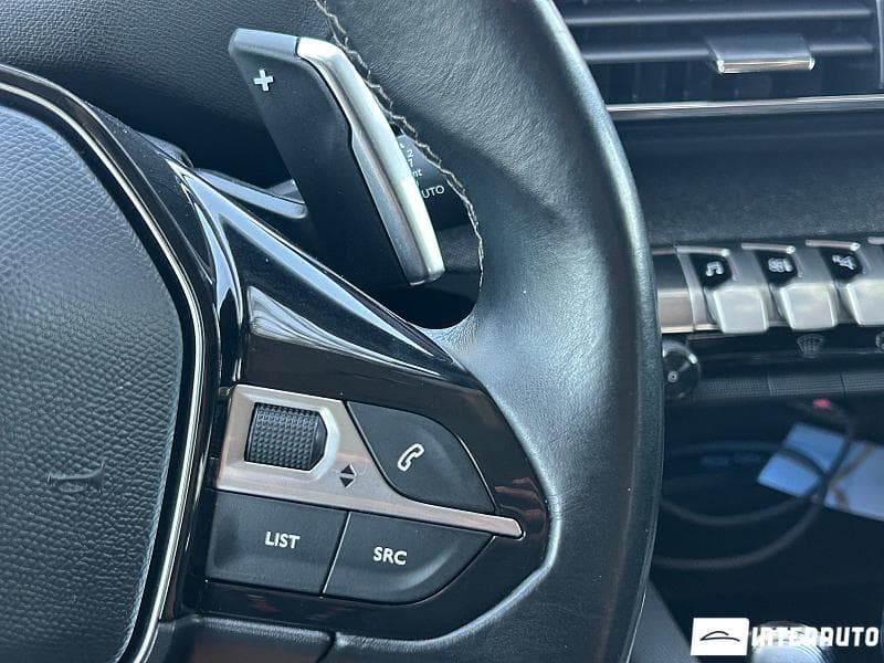 2020 Peugeot 3008 — Miniatură 10