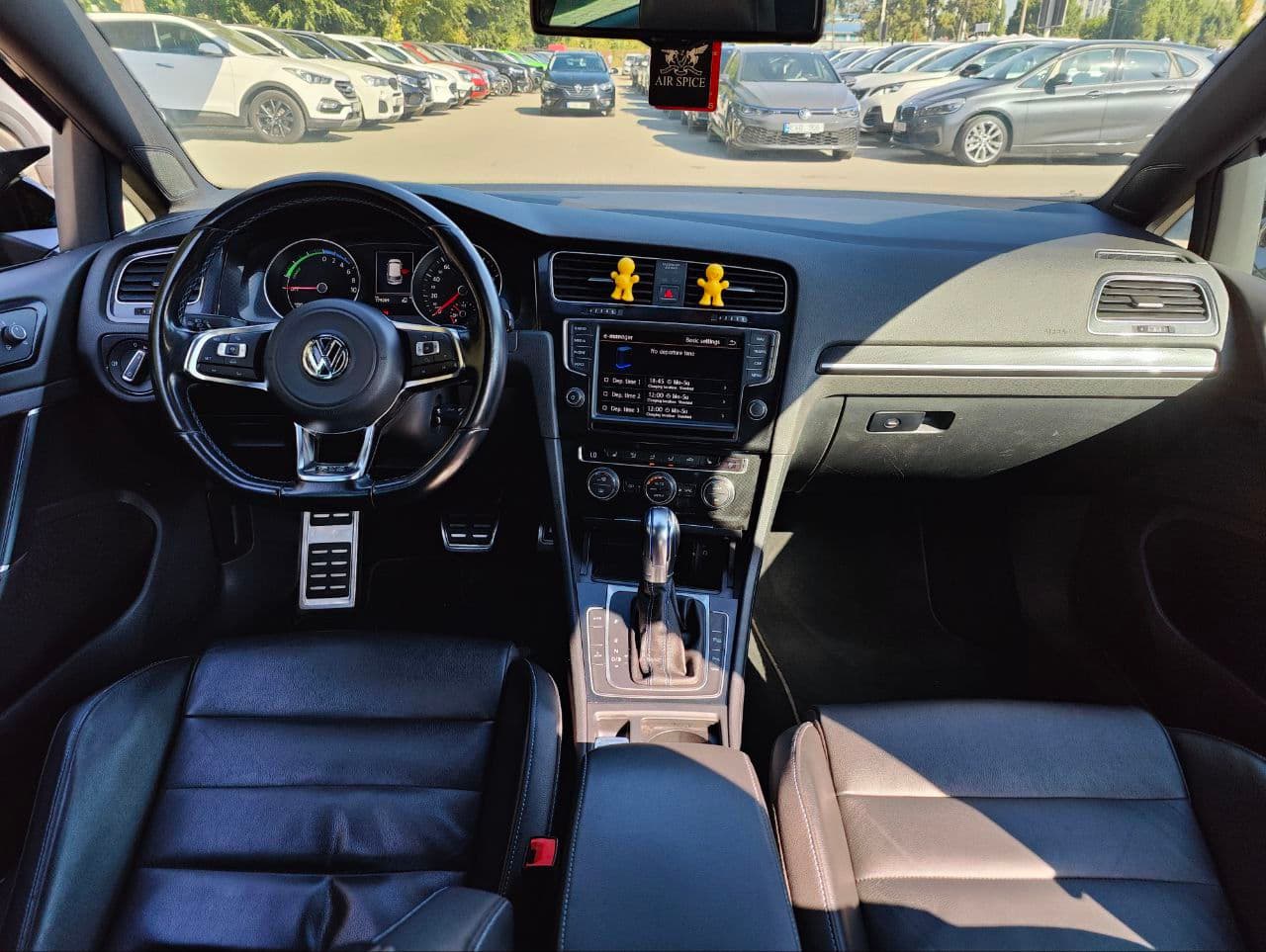 2015 Volkswagen Golf GTE — Miniatură 6