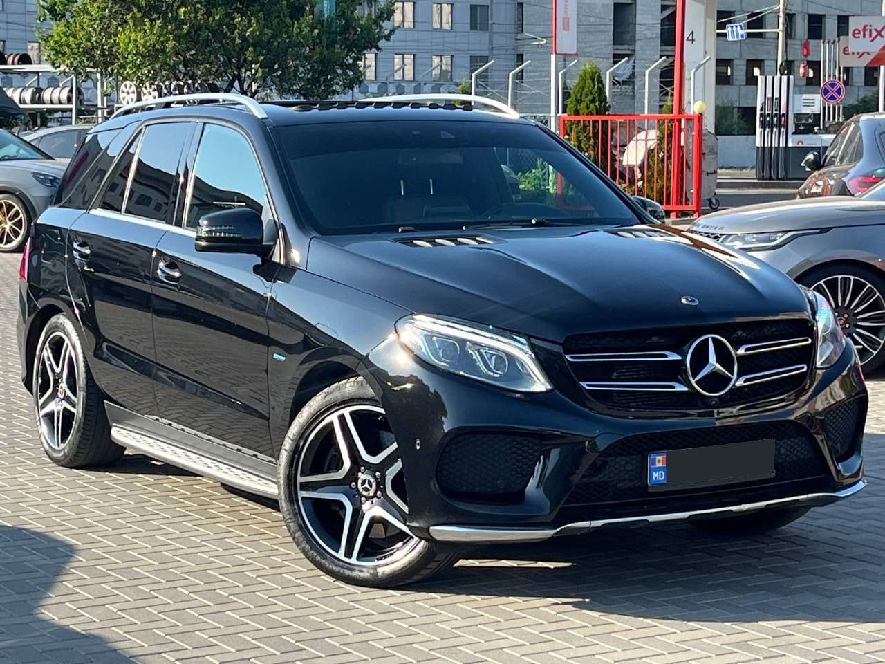 Mercedes GLE 500e 2016 — Миниатюра 3