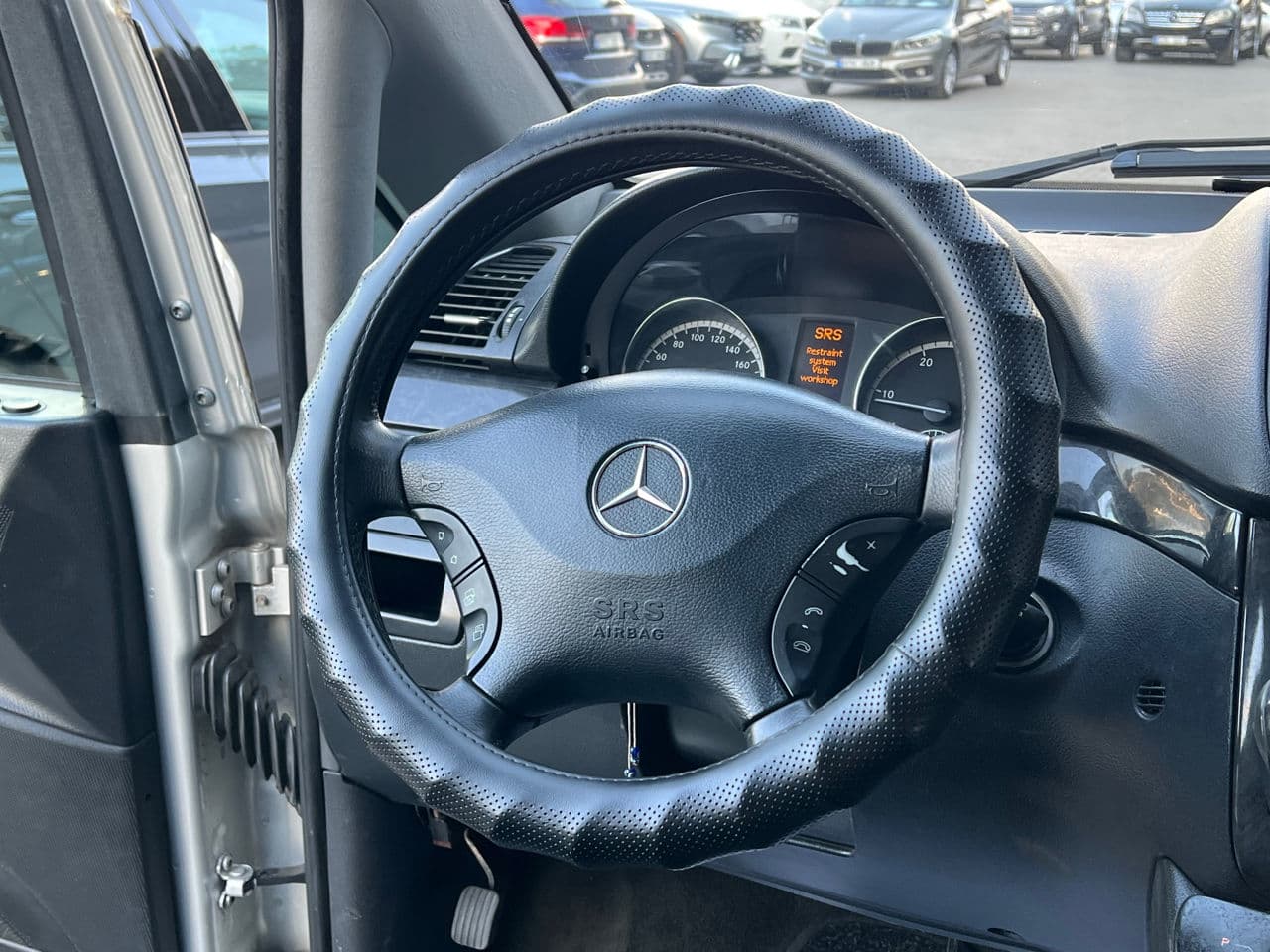 2009 Mercedes Viano — Miniatură 10