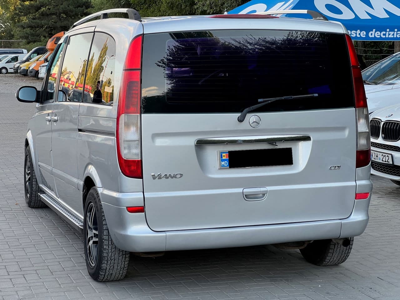 2009 Mercedes Viano — Miniatură 4
