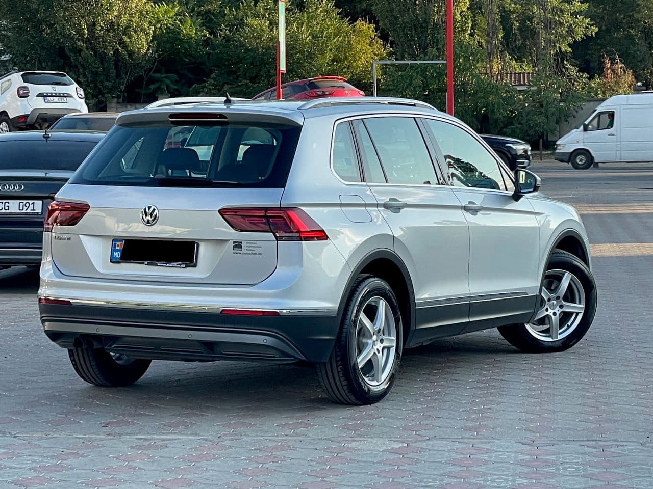 2019 Volkswagen Tiguan — Miniatură 3