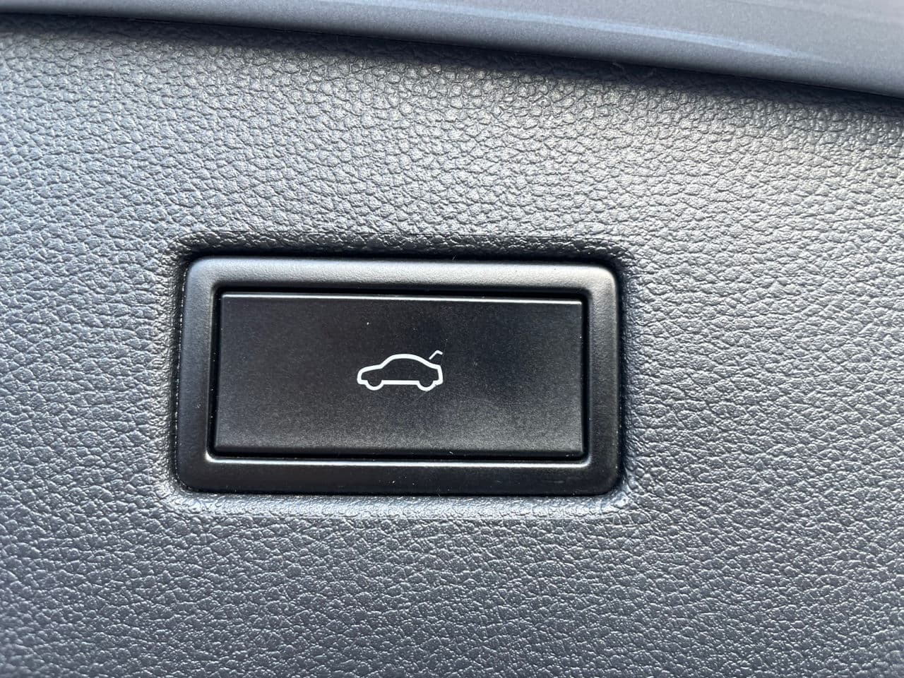 2019 Volkswagen Tiguan — Miniatură 19