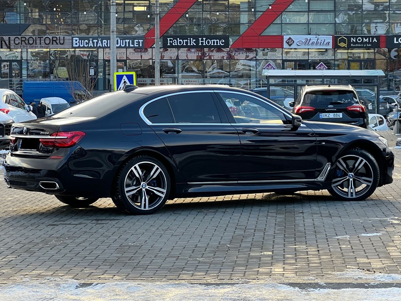 2017 BMW 740 — Miniatură 3